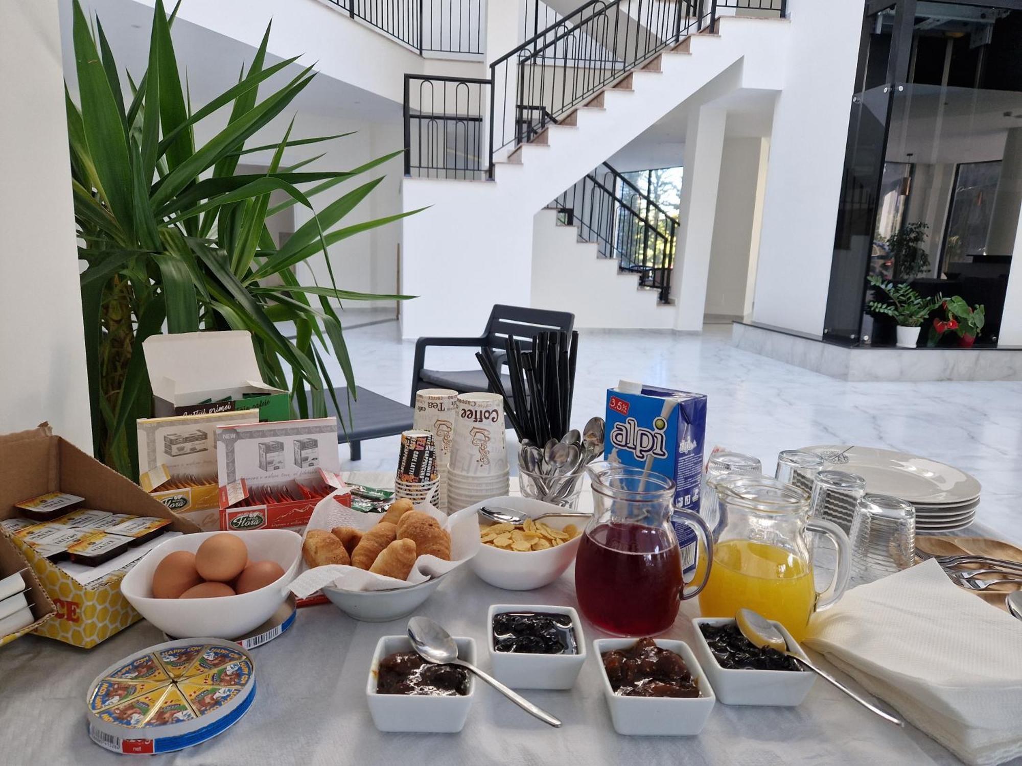 The Honeycomb Boutique Hotel Golem  Εξωτερικό φωτογραφία